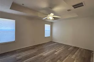 12065 Forest Glen Ln, Balch Springs, TX 75180 - Photo 8