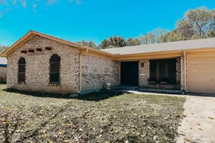 3709 Wendell Dr, Haltom City, TX 76117 - Photo 2