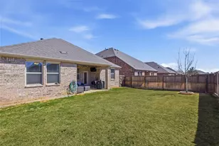 3223 Hunters Gln Dr, Aubrey, TX 76227 - Photo 40