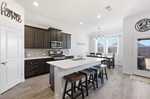 3223 Hunters Gln Dr, Aubrey, TX 76227 - Photo 12