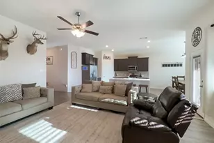 3223 Hunters Gln Dr, Aubrey, TX 76227 - Photo 14