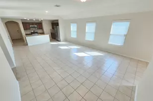 924 Amber St, Princeton, TX 75407 - Photo 4