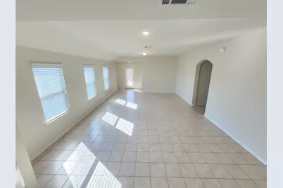 924 Amber Street, Princeton, TX 75407 - Photo 6