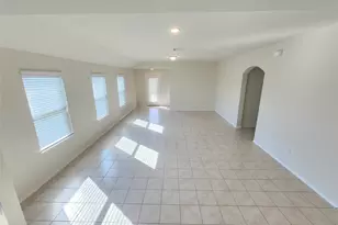 924 Amber St, Princeton, TX 75407 - Photo 6