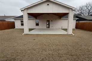2506 Bliss St, Greenville, TX 75402 - Photo 6