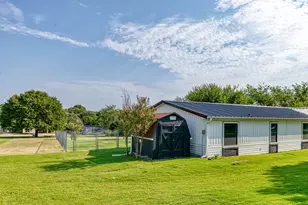 1228 Linville Ln, Weatherford, TX 76086 - Photo 4
