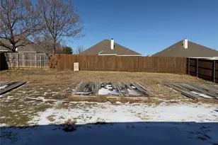 305 Woodridge Dr, Oak Point, TX 75068 - Photo 20