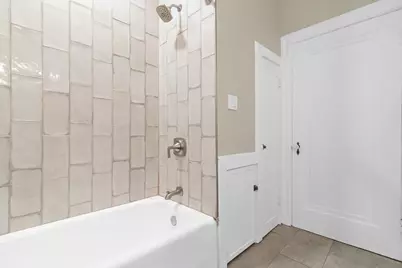 323 E Franklin Street, Hillsboro, TX 76645 - Photo 14