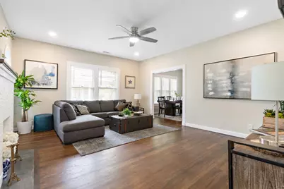 323 E Franklin Street, Hillsboro, TX 76645 - Photo 4