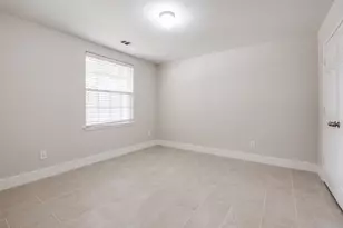 10556 Midway Dr, Frisco, TX 75035 - Photo 12