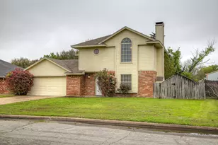 2003 Hackberry Cir, Greenville, TX 75402 - Photo 2