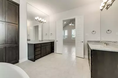 7935 Sarahville Drive, Dallas, TX 75252 - Photo 16