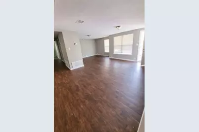 2107 Pollard Street, Greenville, TX 75401 - Photo 6