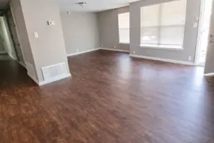 2107 Pollard St, Greenville, TX 75401 - Photo 6