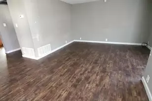 2107 Pollard St, Greenville, TX 75401 - Photo 4