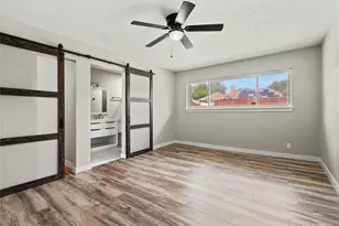 2310 Greenmeadow Dr, Carrollton, TX 75006 - Photo 16