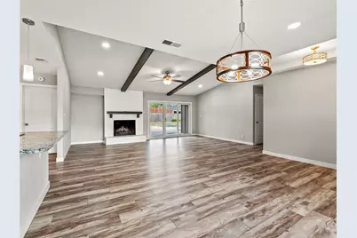 2310 Greenmeadow Drive, Carrollton, TX 75006 - Photo 12