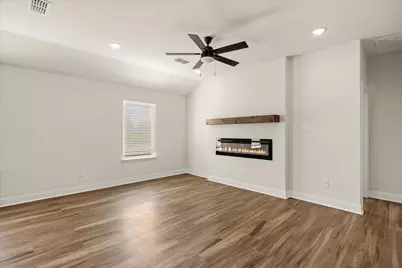709 N Sycamore, Hico, TX 76457 - Photo 10