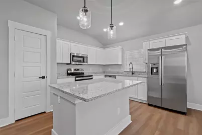 709 N Sycamore, Hico, TX 76457 - Photo 10