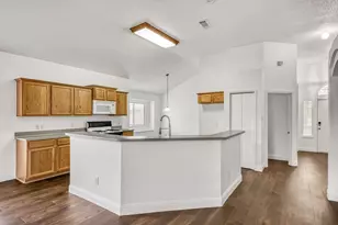 744 Oriole Dr, Saginaw, TX 76131 - Photo 8