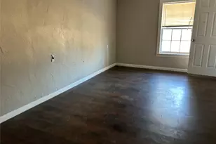 103 E Cayuga Dr, Athens, TX 75751 - Photo 4