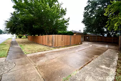 2366 Hill N Dale Drive, Irving, TX 75038 - Photo 24