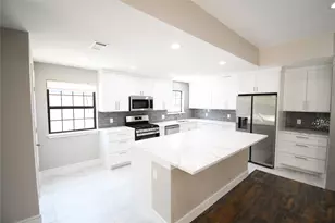 2641 Magnolia Dr, Irving, TX 75062 - Photo 4