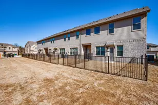 6809 Topaz Dr, Greenville, TX 75402 - Photo 12