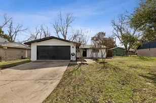 827 Greenhaven Dr, Richardson, TX 75080 - Photo 1