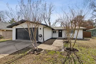 827 Greenhaven Dr, Richardson, TX 75080 - Photo 2