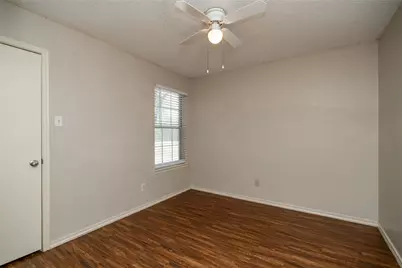 618 Plainview Drive, Mansfield, TX 76063 - Photo 10