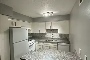 9852 Brockbank Dr, Dallas, TX 75220 - Photo 4