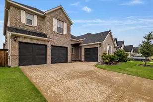 13752 Woodford Ln, Frisco, TX 75035 - Photo 2