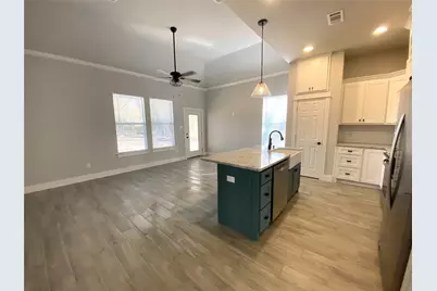 409-411 Cleveland Road, Granbury, TX 76049 - Photo 6