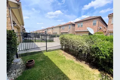 6622 Deleon Street, Irving, TX 75039 - Photo 32