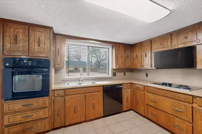 1724 Post Oak Drive, Bedford, TX 76021 - Photo 12