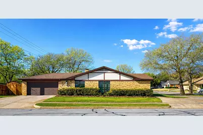 1724 Post Oak Drive, Bedford, TX 76021 - Photo 2