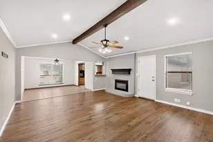 1724 Post Oak Dr, Bedford, TX 76021 - Photo 4