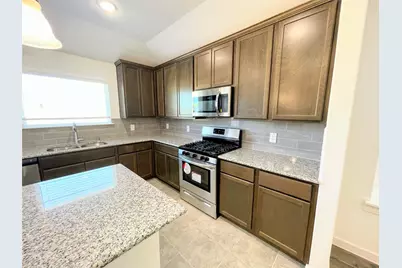 2025 Dove Creek Lane, Mesquite, TX 75149 - Photo 6