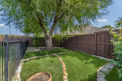 100 Lansdale Drive, McKinney, TX 75072 - Photo 22