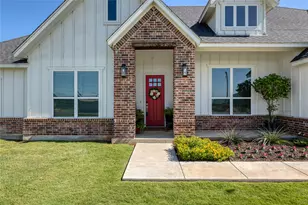 152 Katy Ranch Dr, Weatherford, TX 76085 - Photo 2