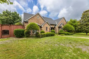 7036 Mumford St, Dallas, TX 75252 - Photo 2