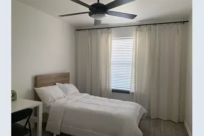 2743 Hyde Park Drive, Grand Prairie, TX 75050 - Photo 14