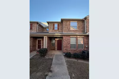 2743 Hyde Park Drive, Grand Prairie, TX 75050 - Photo 1