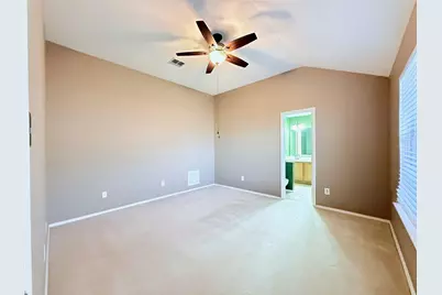 6700 Periwinkle Drive, Arlington, TX 76002 - Photo 10