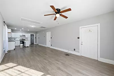 821 E Jones Street, Sherman, TX 75090 - Photo 4