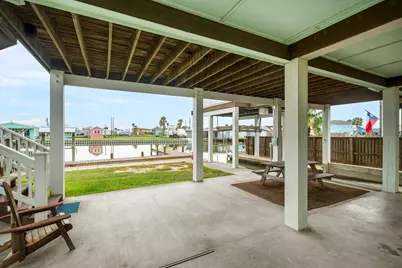 515 Copano Cove Road, Rockport, TX 78382 - Photo 34