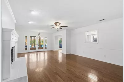 1905 Wimbledon Drive, Arlington, TX 76017 - Photo 10