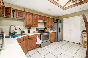 2825 Stoneridge Dr, Garland, TX 75044 - Photo 12