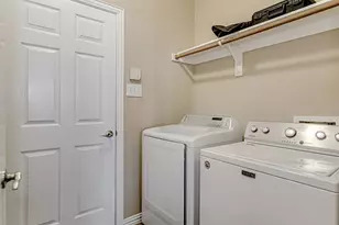 328 Tioga St, Burleson, TX 76028 - Photo 26